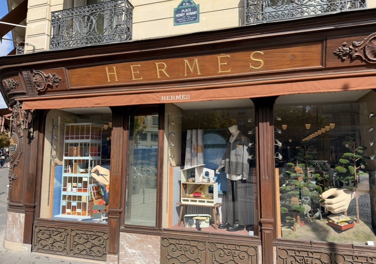 MyQuotaBag Hermès October 2026 Brief: the Hermès George V storefront in Paris, September 2026
